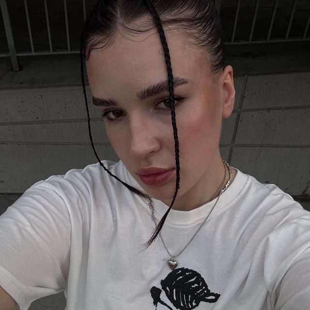 Оля avatar